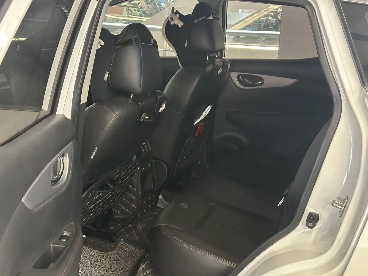 2021 Nissan Qashqai 2.0L 151HP L4 CVT,autocango,china used car exporter,china ev exporter,chinese used car exporter,chinese used ev exporter