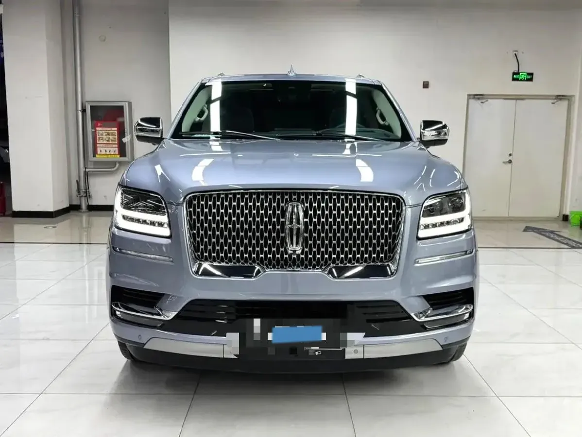 2019 Lincoln Navigator 3.5T 388HP V6 10AT,autocango,china used car exporter,china ev exporter,chinese used car exporter,chinese used ev exporter
