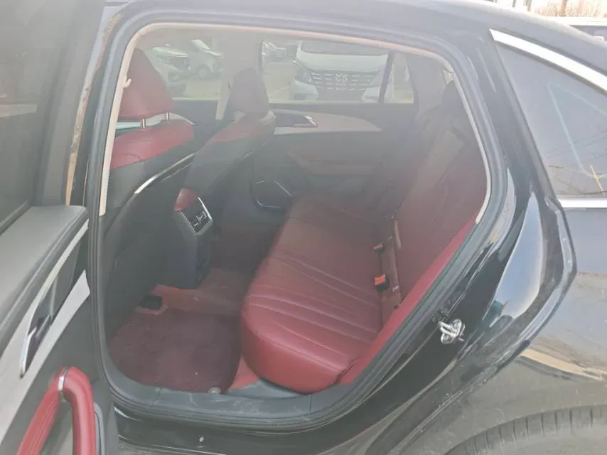 2025 HongQi H5 1.5T 169HP L4 7DCT,autocango,china used car exporter,china ev exporter,chinese used car exporter,chinese used ev exporter