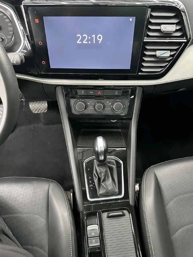 2022 Jetta VS7 1.4T 150HP L4 6AT,autocango,china used car exporter,china ev exporter,chinese used car exporter,chinese used ev exporter