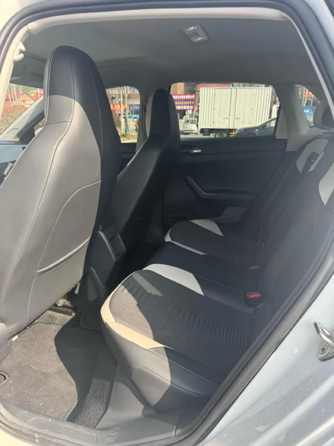 2021 Bestune T55 1.5T 169HP L4 7DCT,autocango,china used car exporter,china ev exporter,chinese used car exporter,chinese used ev exporter