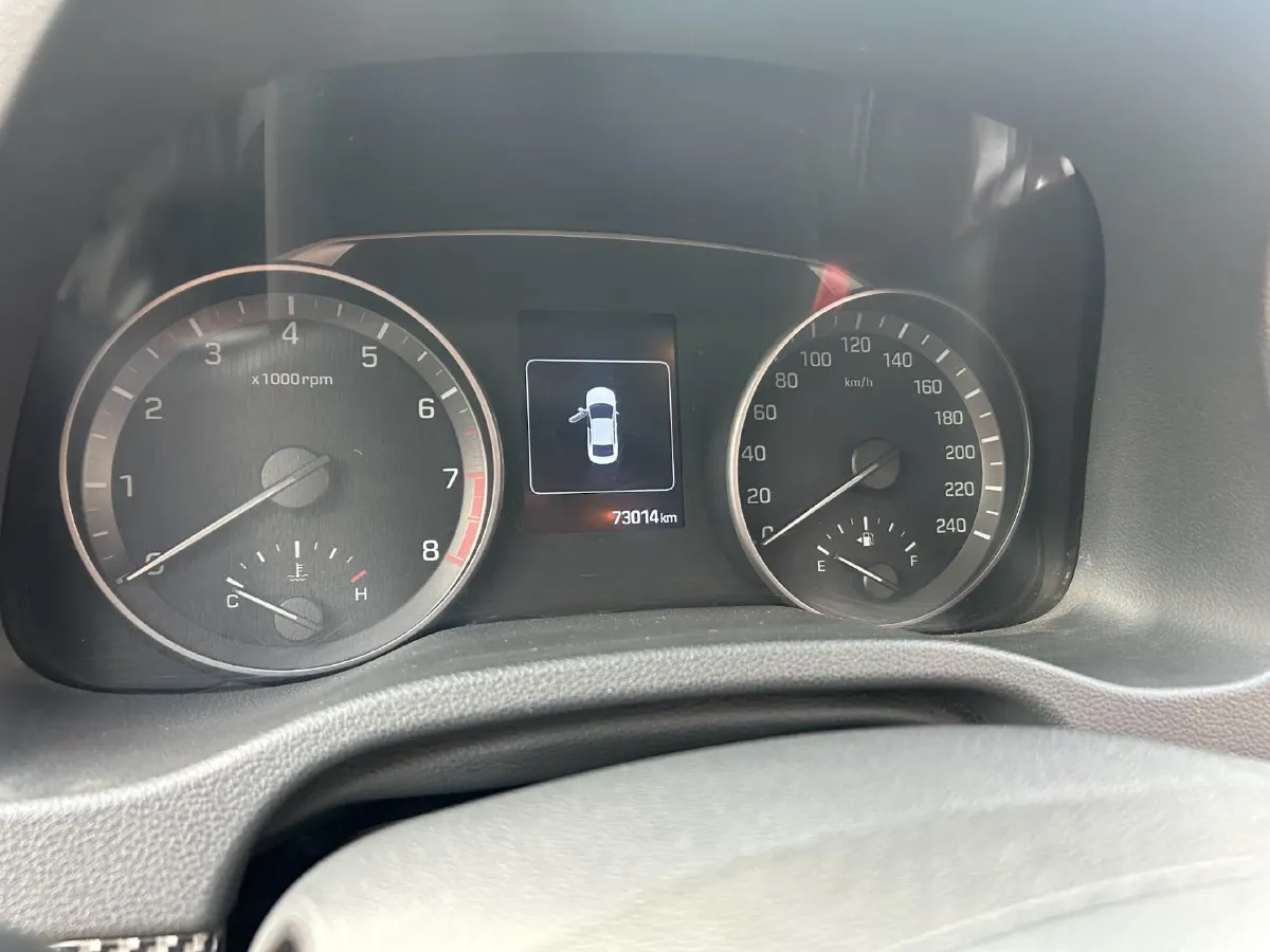 2016 Hyundai Elantra 1.6L 130HP L4 6AT,autocango,china used car exporter,china ev exporter,chinese used car exporter,chinese used ev exporter