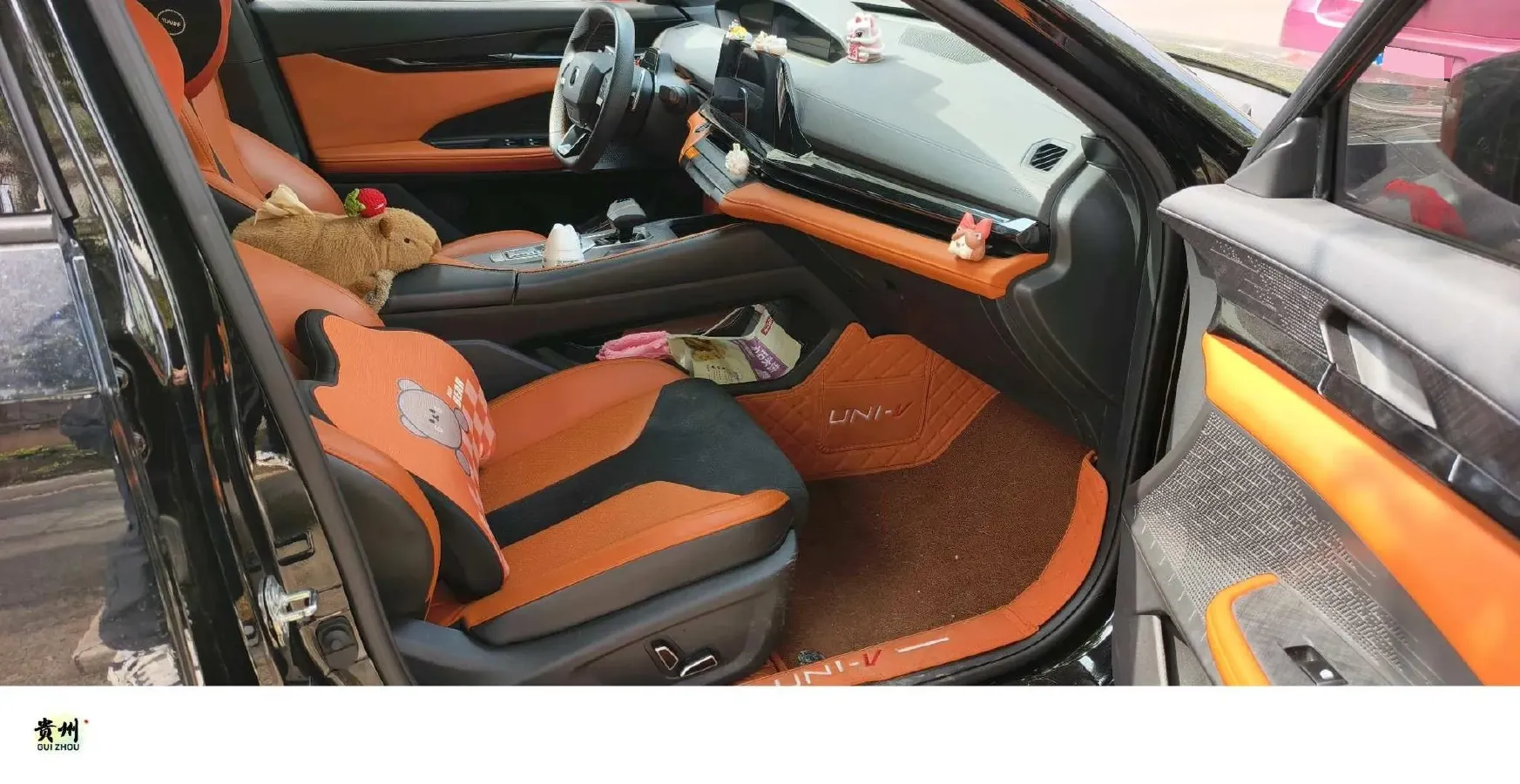 2023 ChangAn UNI-V 1.5T 188HP L4 7DCT,autocango,china used car exporter,china ev exporter,chinese used car exporter,chinese used ev exporter