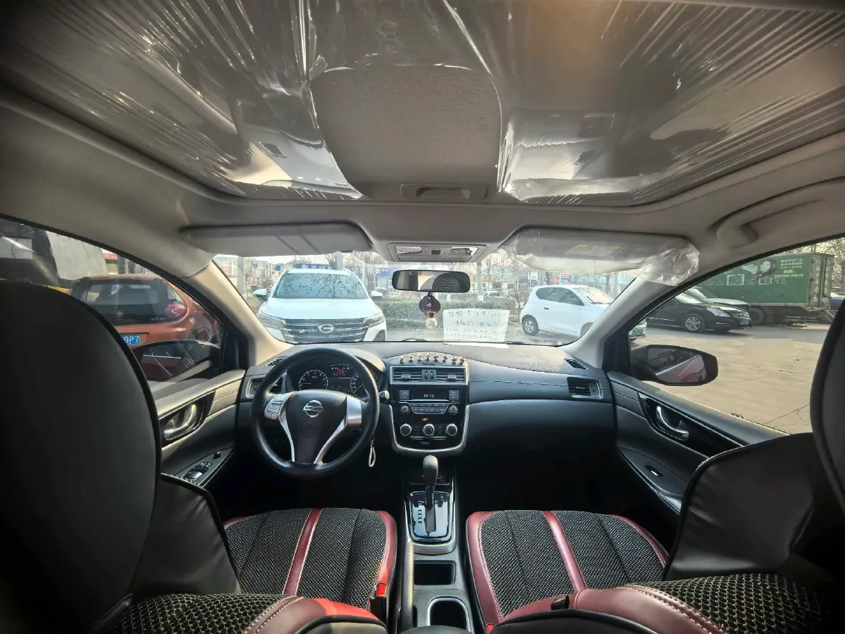 2020 Nissan Tiida 1.6L 126HP L4 CVT,autocango,china used car exporter,china ev exporter,chinese used car exporter,chinese used ev exporter