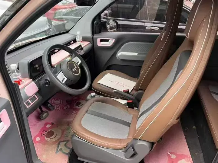 2022 WuLing HongGuang MINI EV BEV 17.3KWH,autocango,china used car exporter,china ev exporter,chinese used car exporter,chinese used ev exporter
