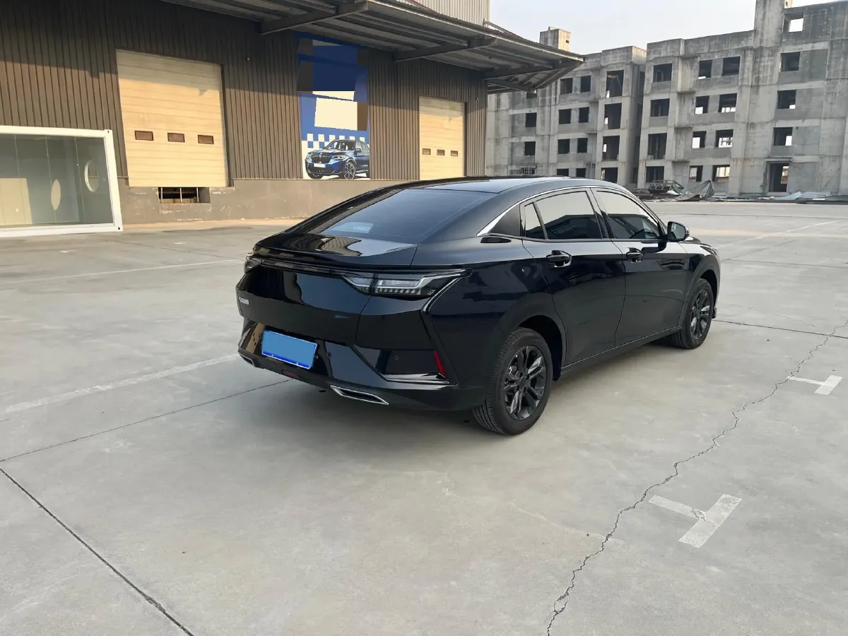 2025 DongFeng Aeolus YiXuan 1.5L 125HP L4 6DCT,autocango,china used car exporter,china ev exporter,chinese used car exporter,chinese used ev exporter