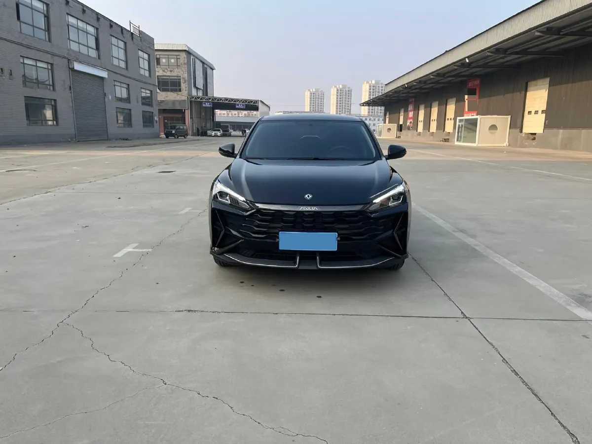 2025 DongFeng Aeolus YiXuan 1.5L 125HP L4 6DCT,autocango,china used car exporter,china ev exporter,chinese used car exporter,chinese used ev exporter