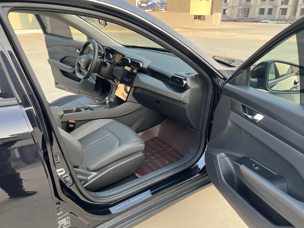 2025 DongFeng Aeolus YiXuan 1.5L 125HP L4 6DCT,autocango,china used car exporter,china ev exporter,chinese used car exporter,chinese used ev exporter