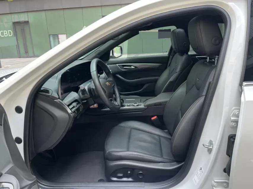 2024 Cadillac CT5 2.0T 237HP L4 10AT,autocango,china used car exporter,china ev exporter,chinese used car exporter,chinese used ev exporter