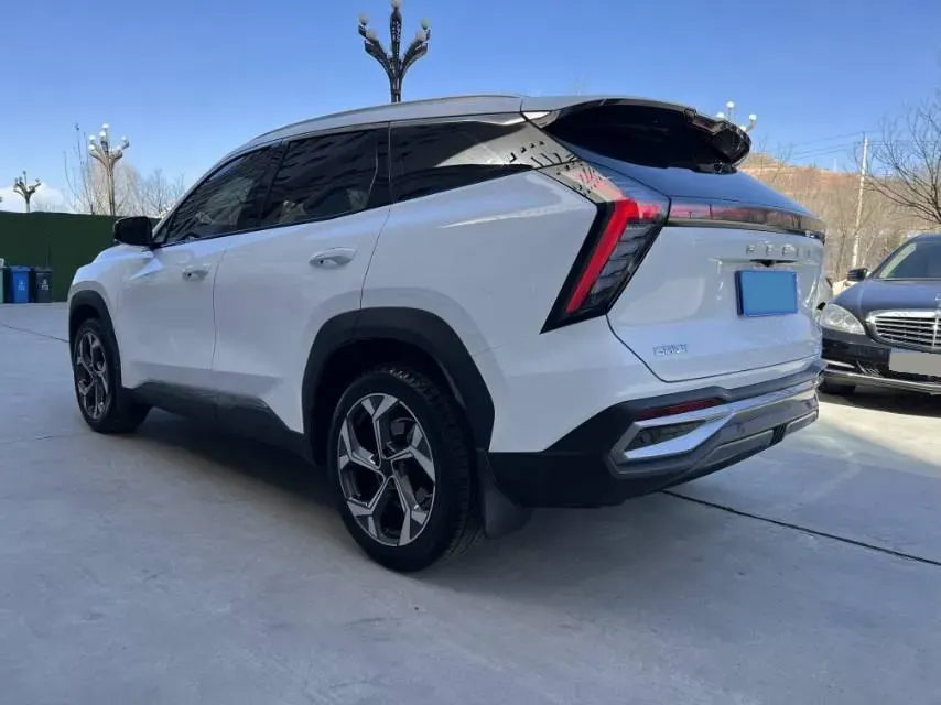 2024 Geely StarRay 1.5T 181HP L4 7DCT,autocango,china used car exporter,china ev exporter,chinese used car exporter,chinese used ev exporter