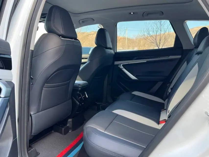 2024 Geely StarRay 1.5T 181HP L4 7DCT,autocango,china used car exporter,china ev exporter,chinese used car exporter,chinese used ev exporter