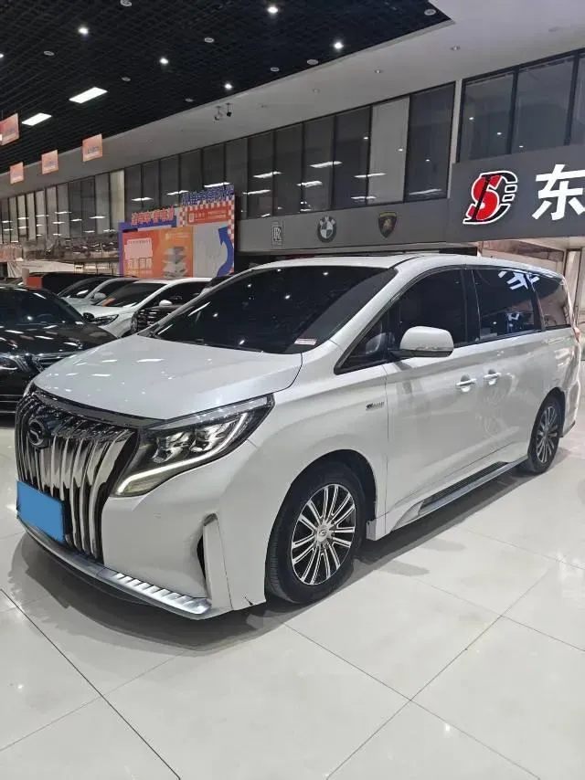 2021 GAC Trumpchi M8 2.0T 252HP L4 8AT,autocango,china used car exporter,china ev exporter,chinese used car exporter,chinese used ev exporter