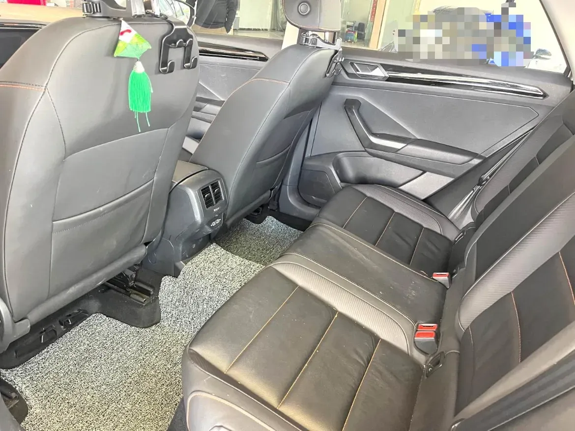 2021 Volkswagen T-Roc 1.4T 150HP L4 7DCT,autocango,china used car exporter,china ev exporter,chinese used car exporter,chinese used ev exporter