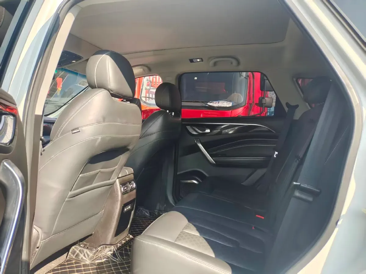 2021 Volkswagen T-Cross 1.5L 113HP L4 6AT,autocango,china used car exporter,china ev exporter,chinese used car exporter,chinese used ev exporter