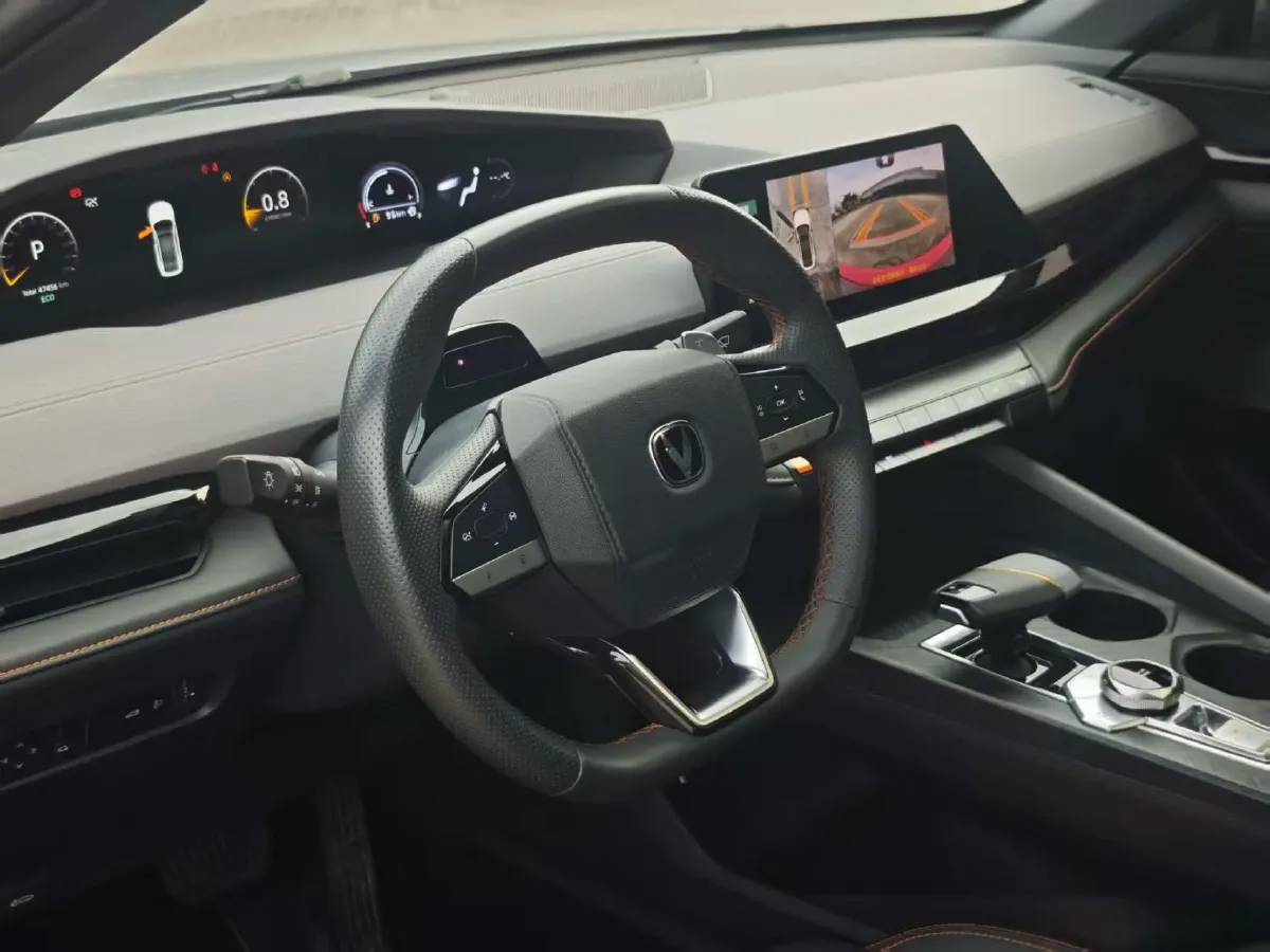 2022 ChangAn UNI-V 1.5T 188HP L4 7DCT,autocango,china used car exporter,china ev exporter,chinese used car exporter,chinese used ev exporter