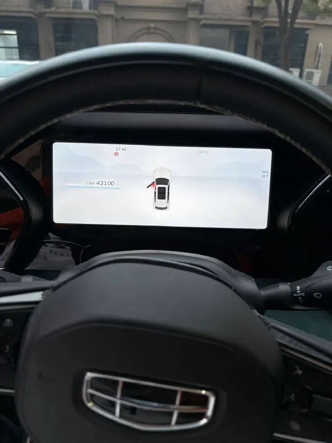 2021 Geely Monjaro 2.0T 218HP L4 7DCT,autocango,china used car exporter,china ev exporter,chinese used car exporter,chinese used ev exporter