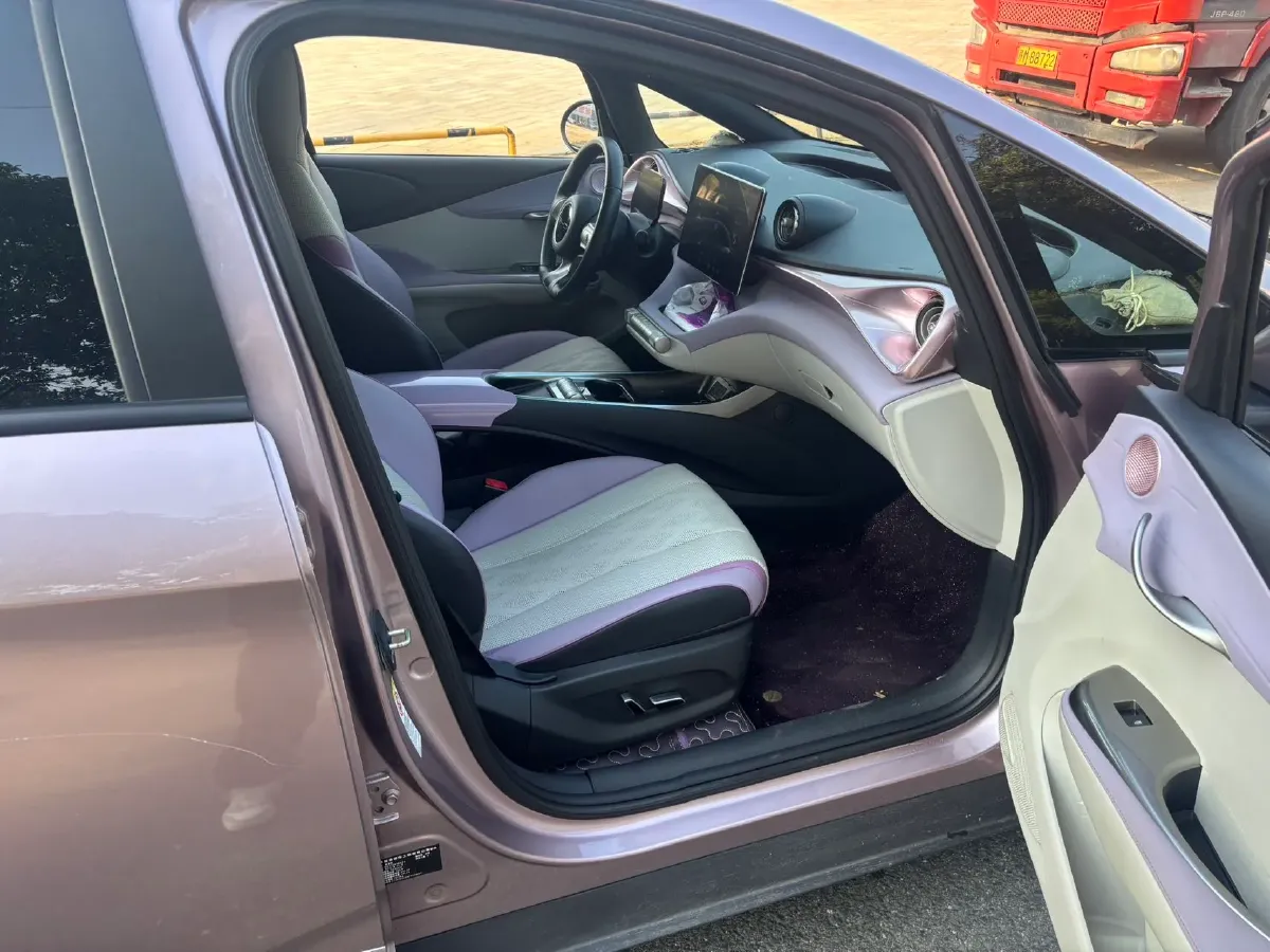 2023 BYD Dolphin BEV 44.928KWH,autocango,china used car exporter,china ev exporter,chinese used car exporter,chinese used ev exporter