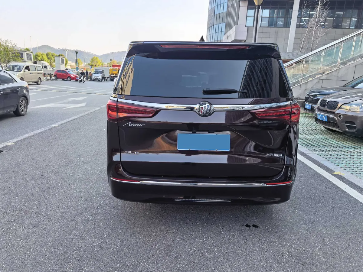 2020 Buick GL8 2.0T 237HP L4 9AT,autocango,china used car exporter,china ev exporter,chinese used car exporter,chinese used ev exporter