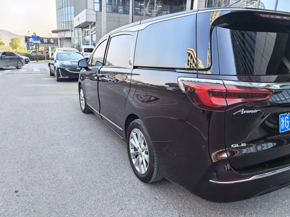 2020 Buick GL8 2.0T 237HP L4 9AT,autocango,china used car exporter,china ev exporter,chinese used car exporter,chinese used ev exporter