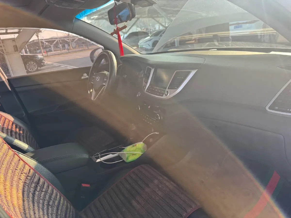 2018 Hyundai Tucson 1.6T 177HP L4 7DCT,autocango,china used car exporter,china ev exporter,chinese used car exporter,chinese used ev exporter