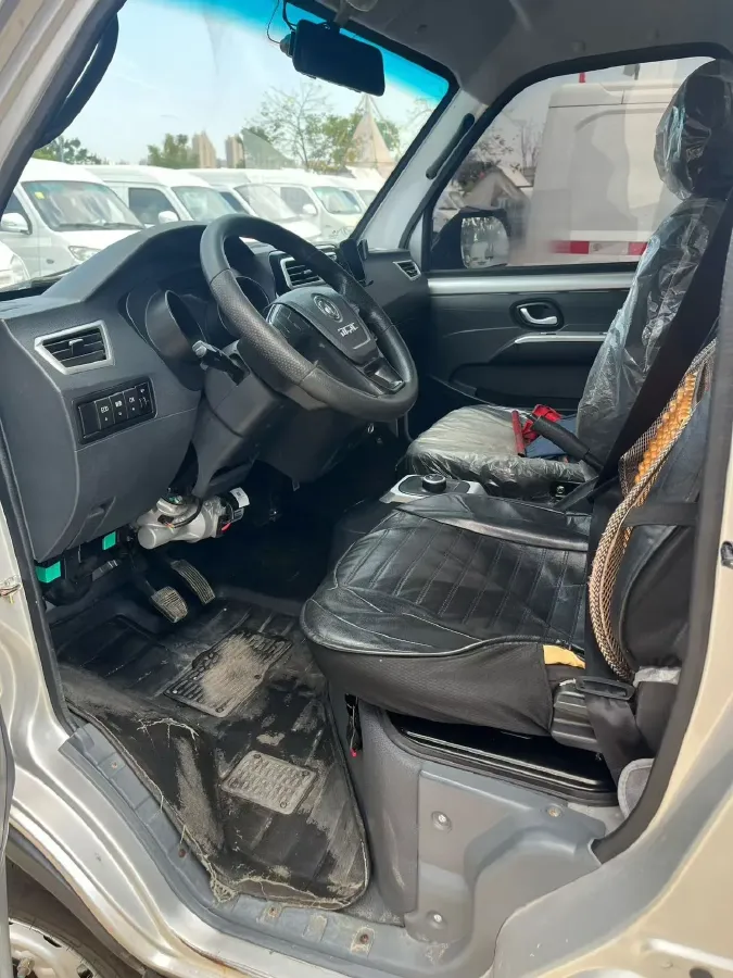 2024 ChangAn KuaYue KuaYueWangX3 EV BEV 56.67KWH,autocango,china used car exporter,china ev exporter,chinese used car exporter,chinese used ev exporter