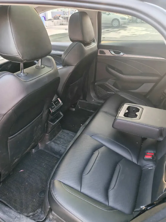 2021 Geely Preface 2.0T 190HP L4 7DCT,autocango,china used car exporter,china ev exporter,chinese used car exporter,chinese used ev exporter