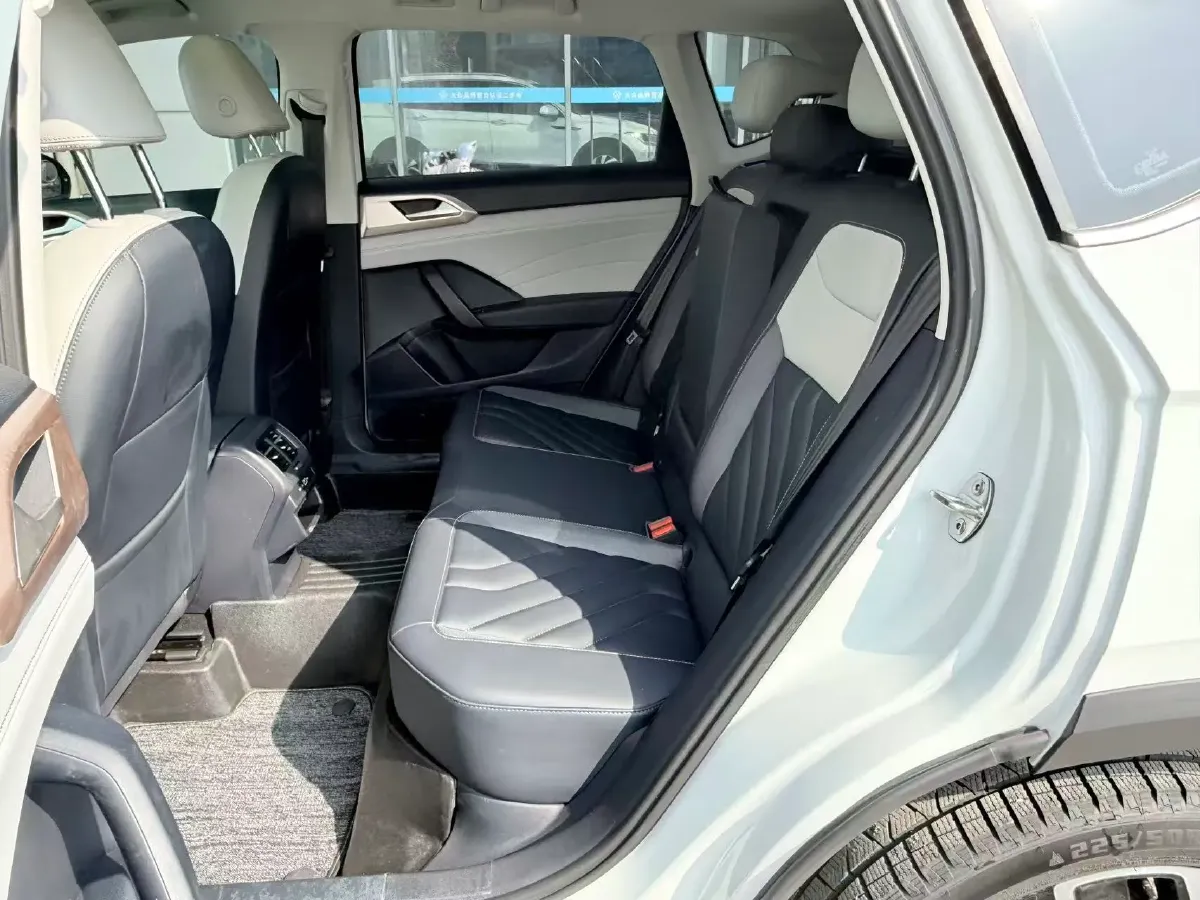 2023 Volkswagen Tharu 1.5T 160HP L4 7DCT,autocango,china used car exporter,china ev exporter,chinese used car exporter,chinese used ev exporter