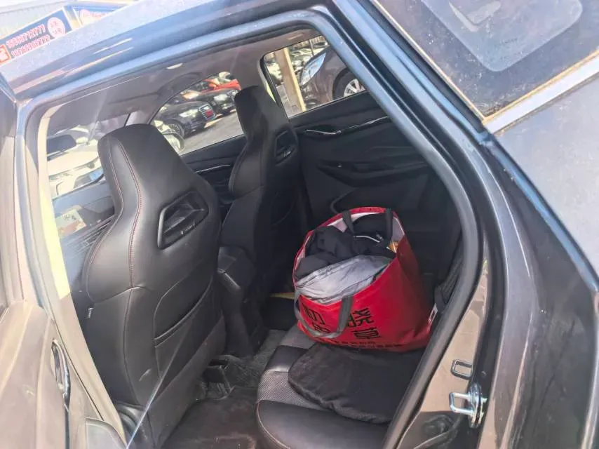 2021 ChangAn CS35 Plus 1.6L 128HP L4 CVT,autocango,china used car exporter,china ev exporter,chinese used car exporter,chinese used ev exporter