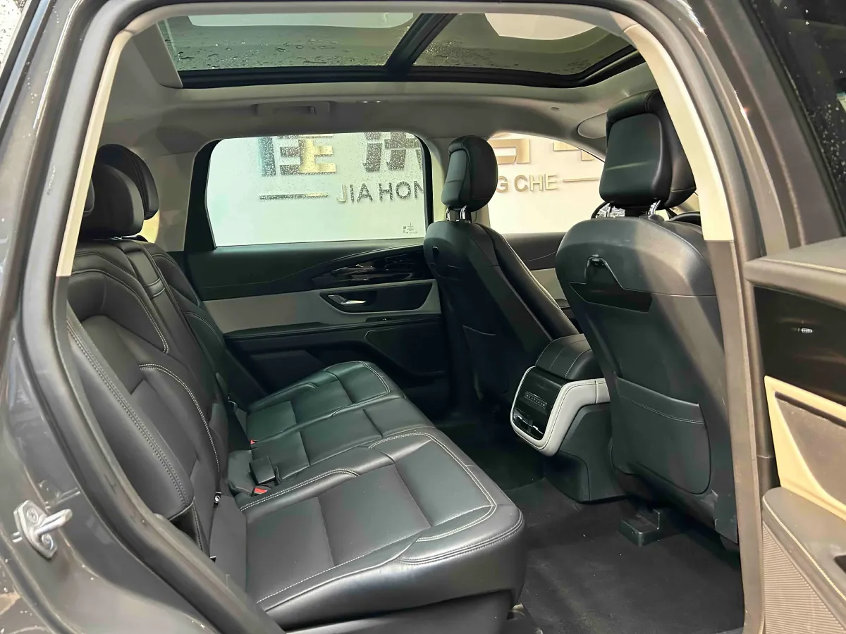 2023 Lincoln Nautilus 2.0T 261HP L4 8AT,autocango,china used car exporter,china ev exporter,chinese used car exporter,chinese used ev exporter