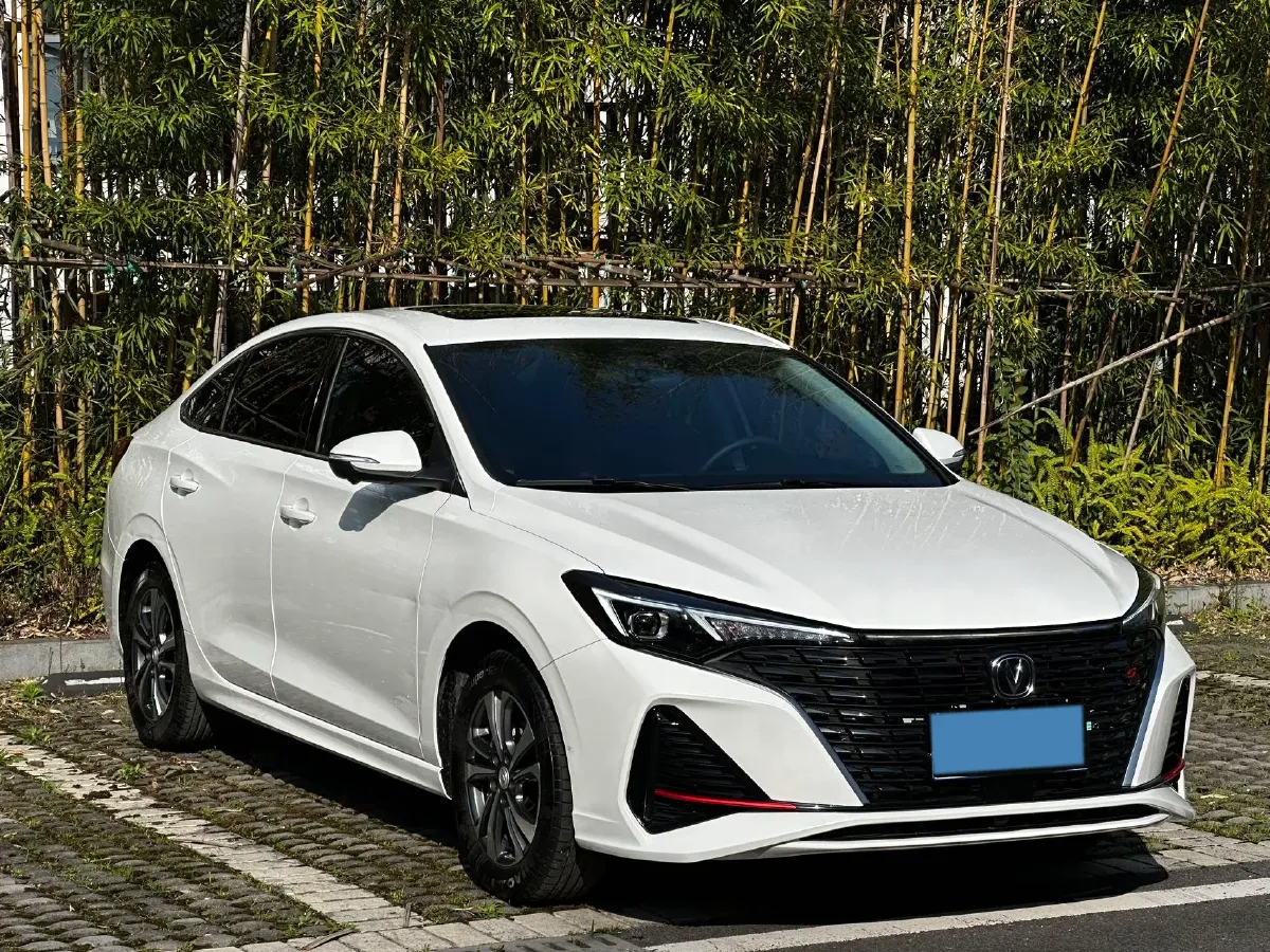 2024 ChangAn Eado 1.4T 160HP L4 7DCT,autocango,china used car exporter,china ev exporter,chinese used car exporter,chinese used ev exporter