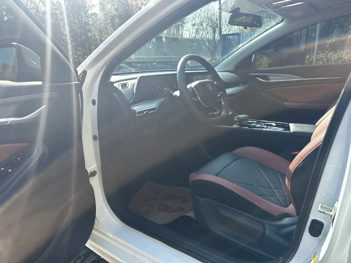 2024 ChangAn Eado 1.4T 160HP L4 7DCT,autocango,china used car exporter,china ev exporter,chinese used car exporter,chinese used ev exporter