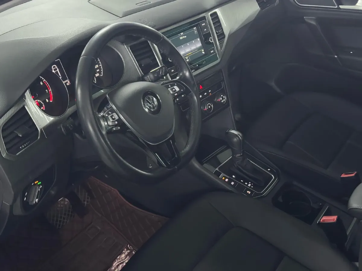 2019 Volkswagen Passat 1.4T 150HP L4 7DCT,autocango,china used car exporter,china ev exporter,chinese used car exporter,chinese used ev exporter