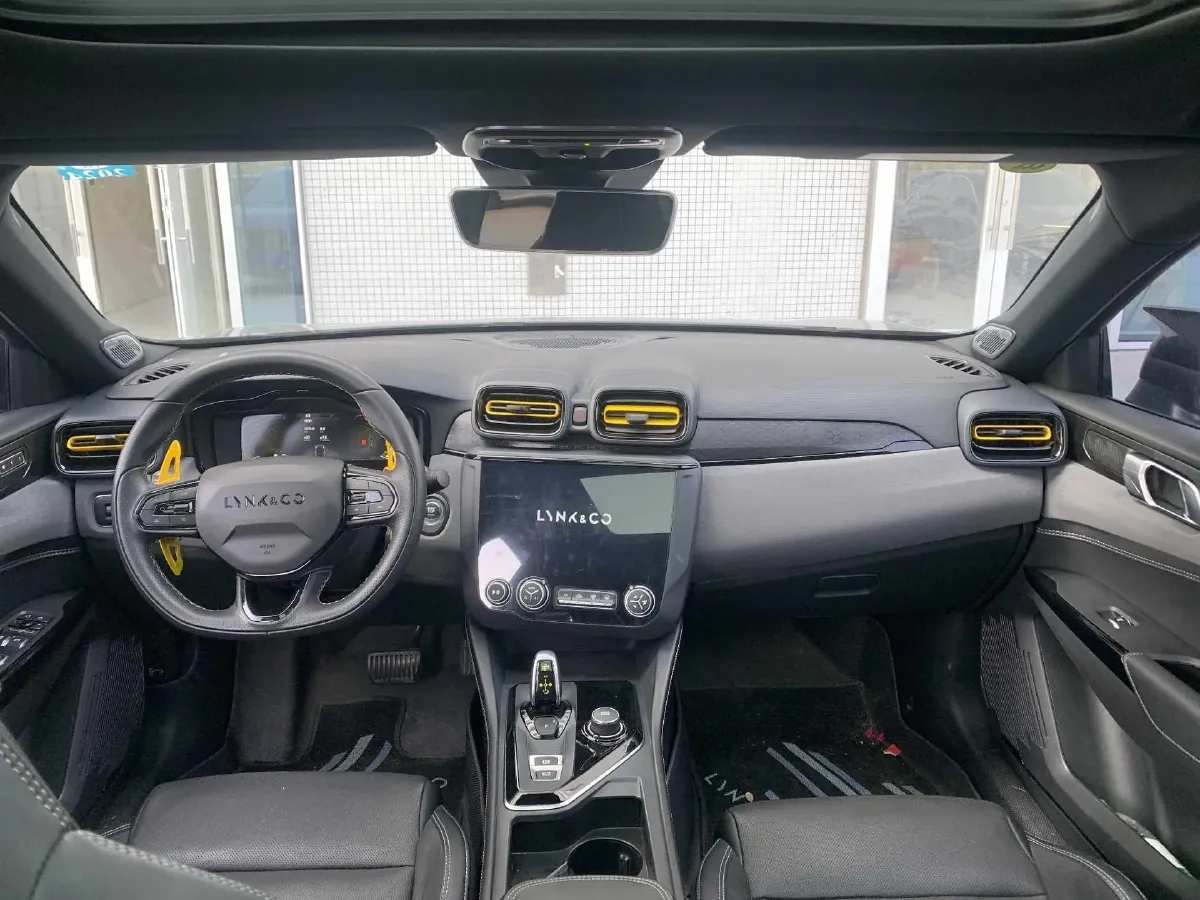 2022 LYNK&CO 03 1.5T 180HP L3 7DCT,autocango,china used car exporter,china ev exporter,chinese used car exporter,chinese used ev exporter