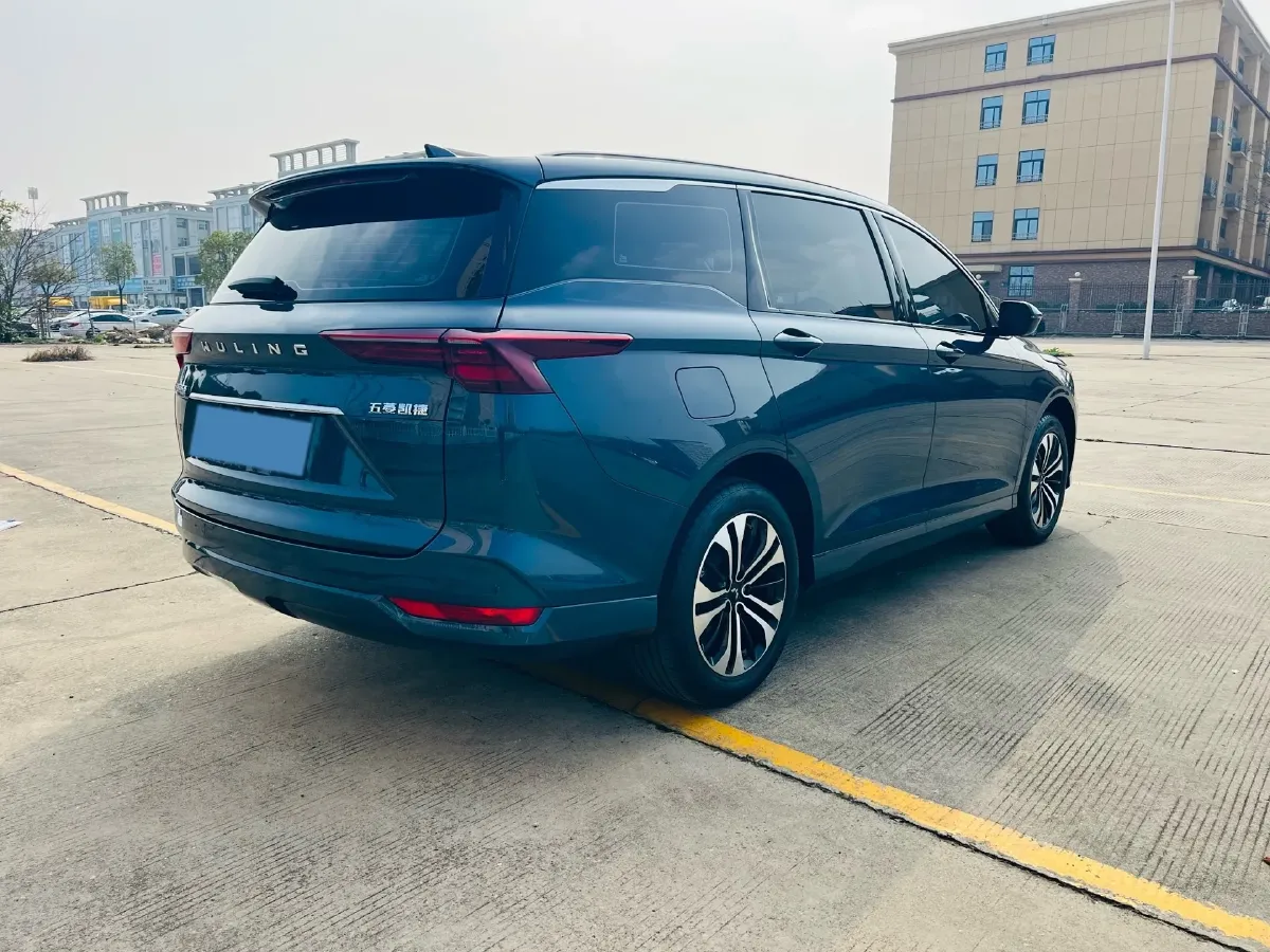 2022 WuLing KaiJie 1.5T 177HP L4 CVT,autocango,china used car exporter,china ev exporter,chinese used car exporter,chinese used ev exporter