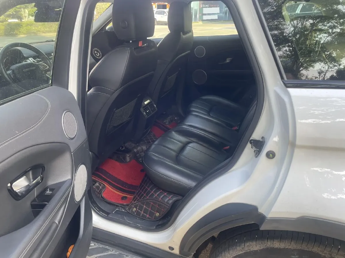 2017 Land Rover Range Rover Evoque 2.0T 241HP L4 9AT,autocango,china used car exporter,china ev exporter,chinese used car exporter,chinese used ev exporter