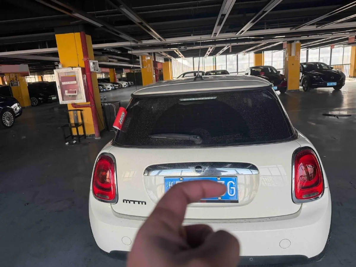 2019 MINI MINI 1.5T 102HP L3 7DCT,autocango,china used car exporter,china ev exporter,chinese used car exporter,chinese used ev exporter
