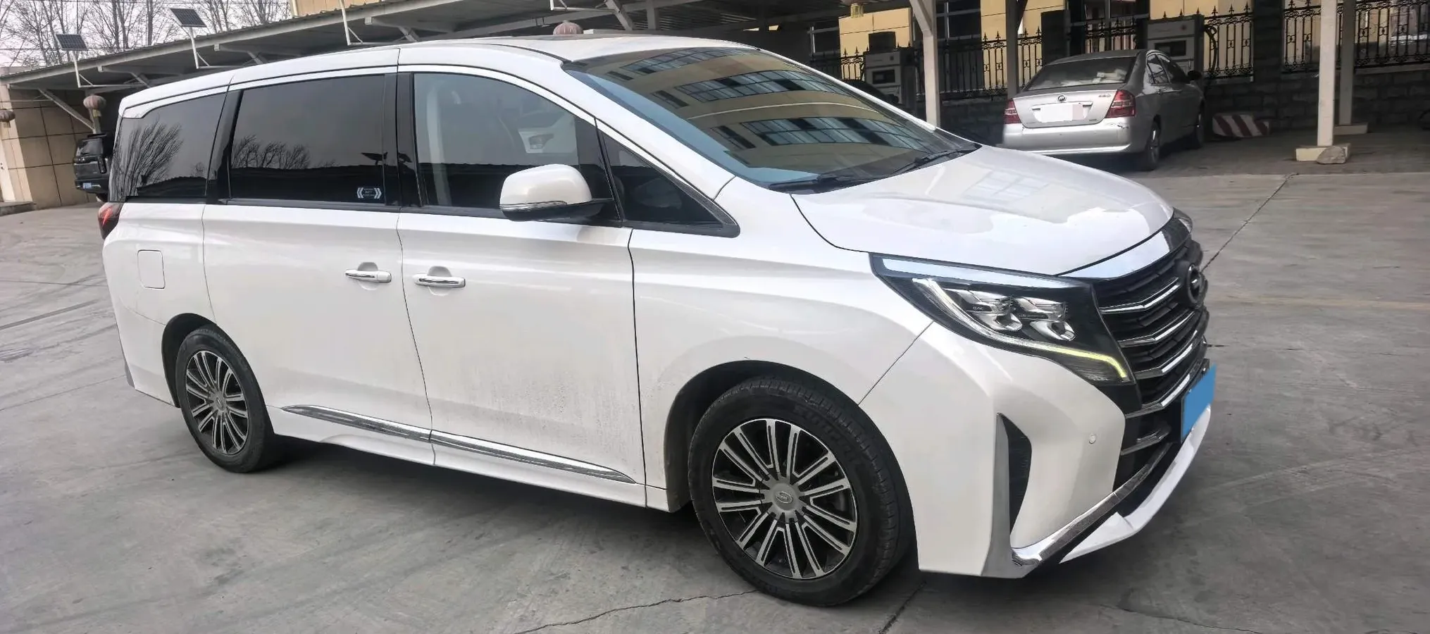2021 GAC Trumpchi M8 2.0T 252HP L4 8AT,autocango,china used car exporter,china ev exporter,chinese used car exporter,chinese used ev exporter