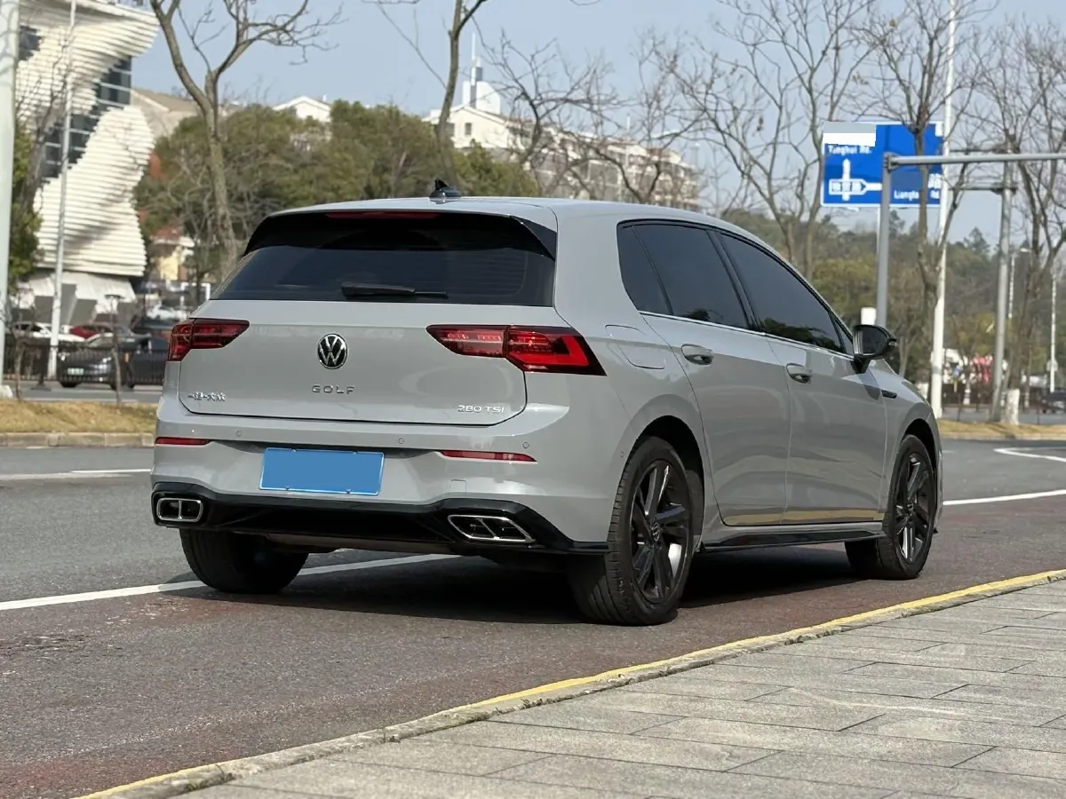 2023 Volkswagen Golf 1.4T 150HP L4 7DCT,autocango,china used car exporter,china ev exporter,chinese used car exporter,chinese used ev exporter