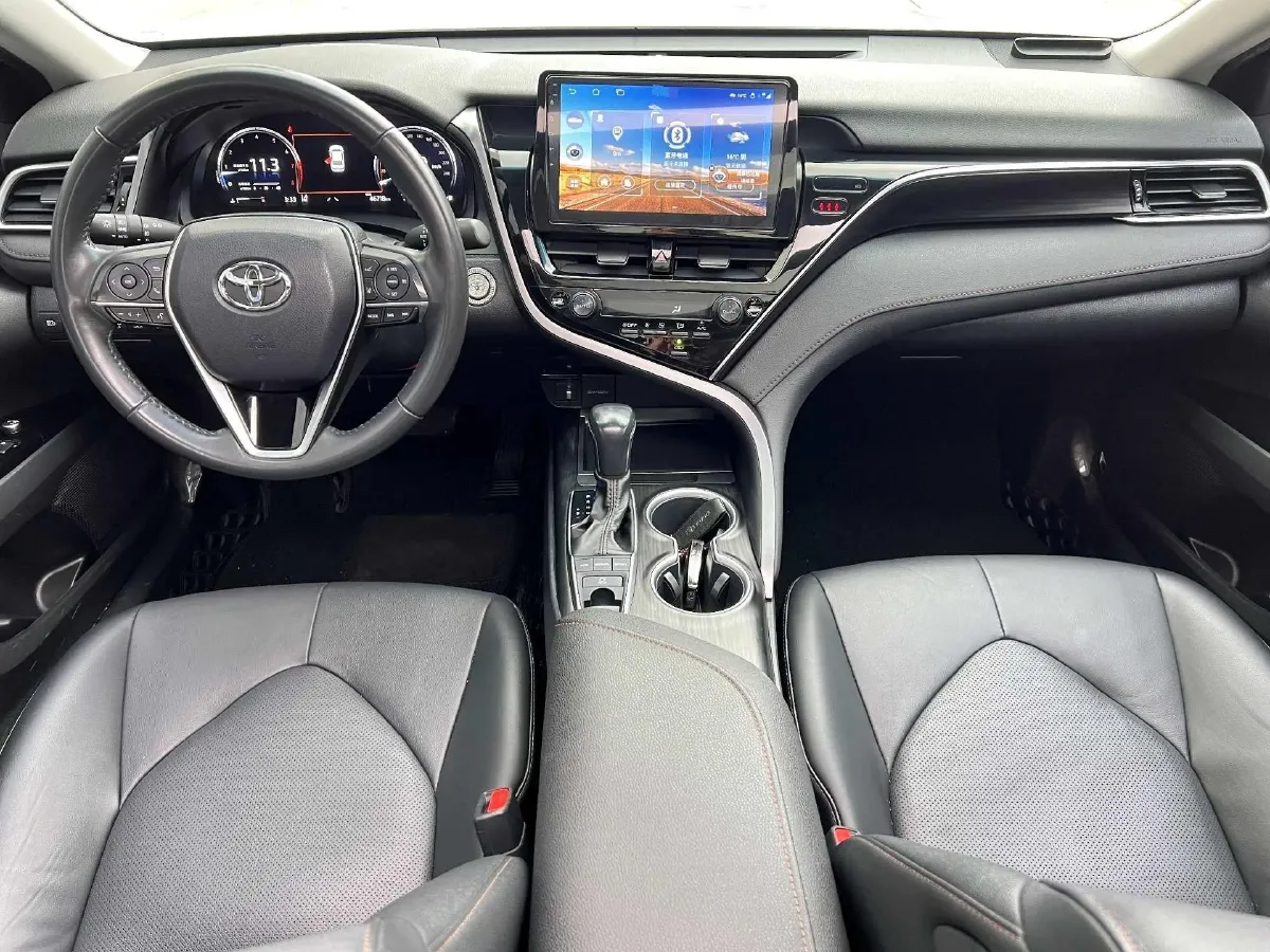 2021 Toyota Camry 2.5L 209HP L4 8AT,autocango,china used car exporter,china ev exporter,chinese used car exporter,chinese used ev exporter