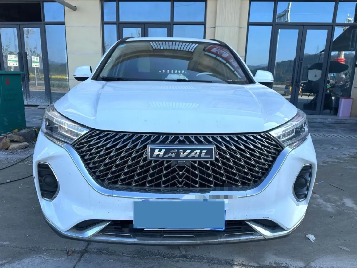 2023 Haval M6 1.5T 150HP L4 7DCT,autocango,china used car exporter,china ev exporter,chinese used car exporter,chinese used ev exporter