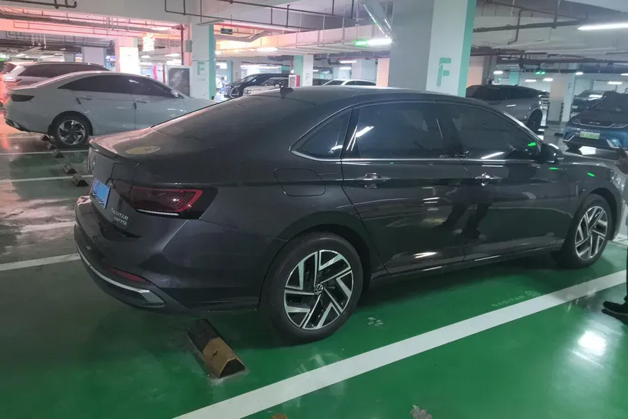 2026 Volkswagen Sagitar 1.5T 160HP L4 7DCT,autocango,china used car exporter,china ev exporter,chinese used car exporter,chinese used ev exporter