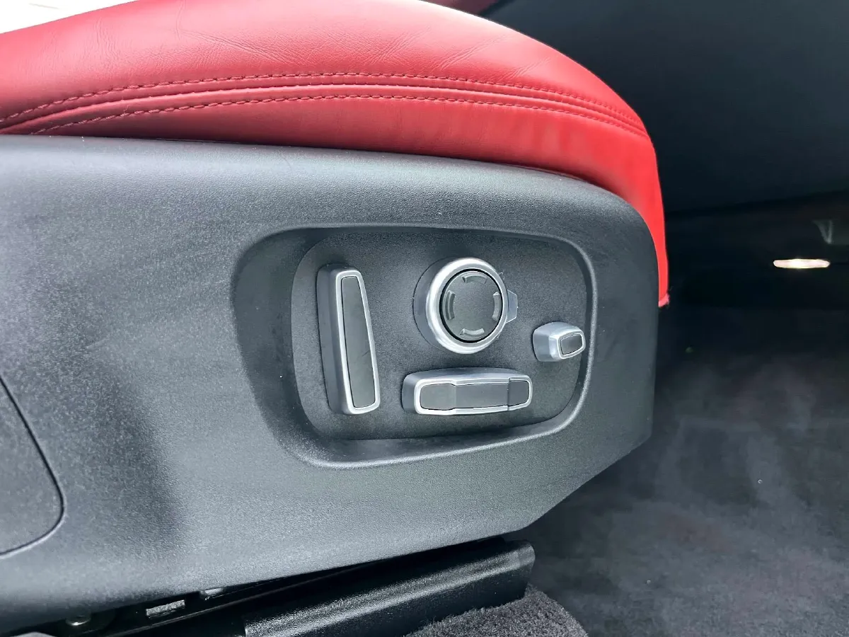 2018 Land Rover Range Rover Sport 3.0T 381HP V6 8AT,autocango,china used car exporter,china ev exporter,chinese used car exporter,chinese used ev exporter