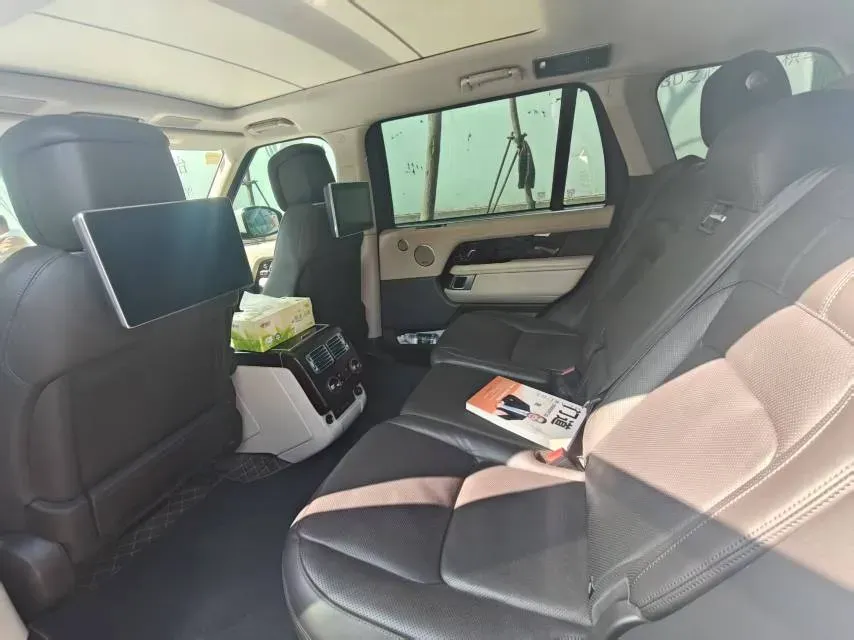 2020 Land Rover Range Rover 3.0T 400HP L6 8AT,autocango,china used car exporter,china ev exporter,chinese used car exporter,chinese used ev exporter