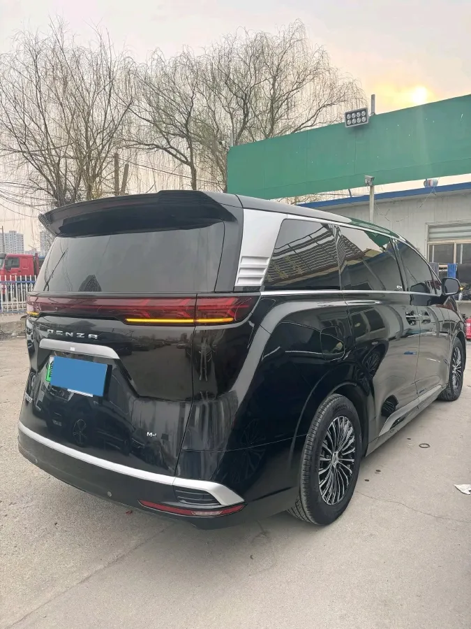 2024 Denza D9 1.5T 139HP L4 E-CVT PHEV 40KWH,autocango,china used car exporter,china ev exporter,chinese used car exporter,chinese used ev exporter