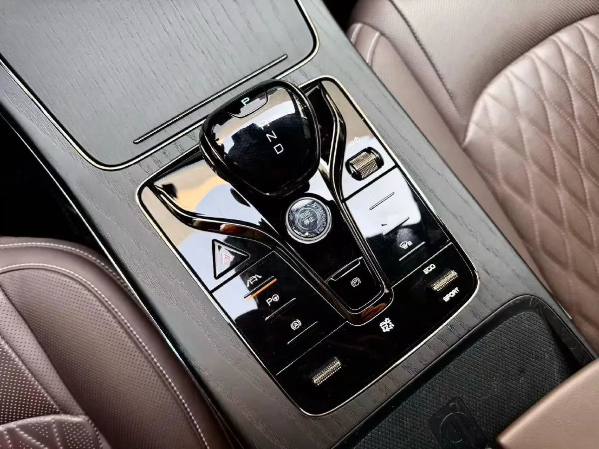 2020 Lincoln MKZ 2.0T 196HP L4 6AT,autocango,china used car exporter,china ev exporter,chinese used car exporter,chinese used ev exporter