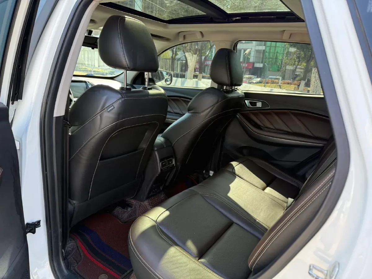 2018 Chery Tiggo 7 1.5T 147HP L4 6DCT,autocango,china used car exporter,china ev exporter,chinese used car exporter,chinese used ev exporter