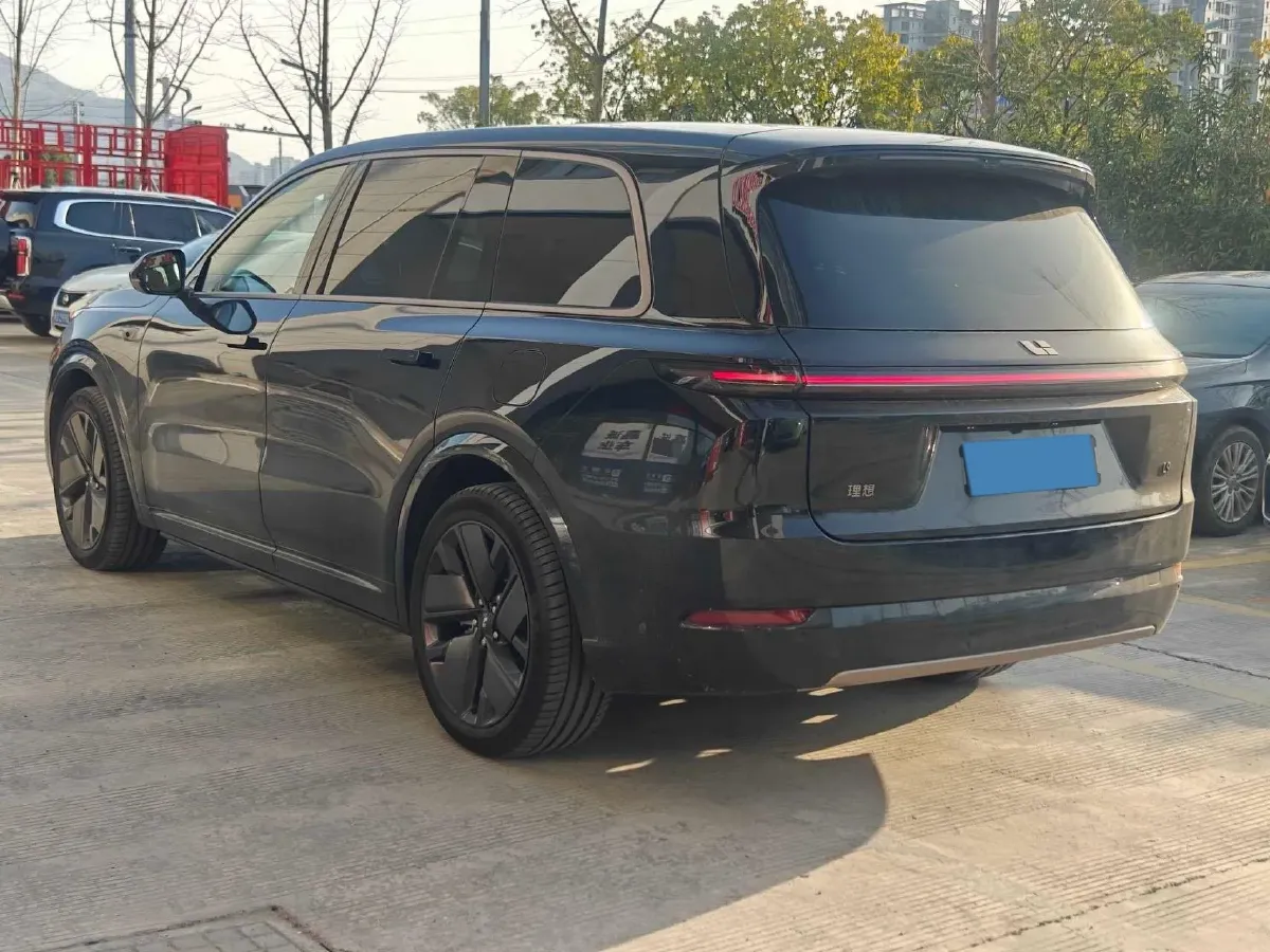 2025 Li L9 Range Extended 154HP REEV,autocango,china used car exporter,china ev exporter,chinese used car exporter,chinese used ev exporter
