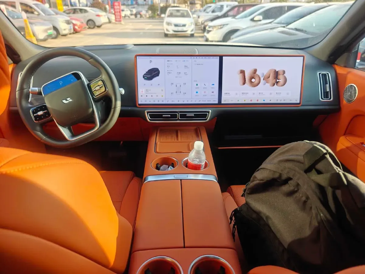 2025 Li L9 Range Extended 154HP REEV,autocango,china used car exporter,china ev exporter,chinese used car exporter,chinese used ev exporter