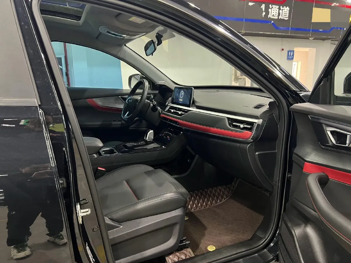 2022 Chery Tiggo 7 1.5T 156HP L4 CVT,autocango,china used car exporter,china ev exporter,chinese used car exporter,chinese used ev exporter