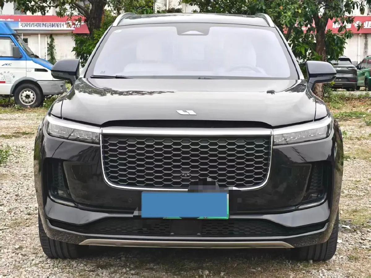 2021 Li ONE Range Extended 131HP REEV 40.5KWH,autocango,china used car exporter,china ev exporter,chinese used car exporter,chinese used ev exporter